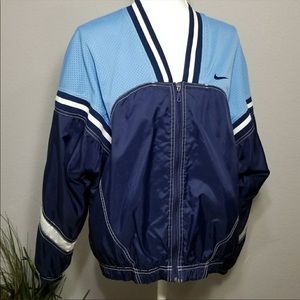 •🔴 CLEARANCE - Women’s Vintage Nike Windbreaker